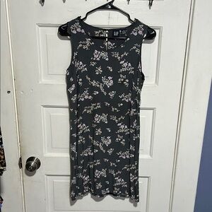 GAP Floral Sleeveless Dress - Gray w/ Purple/tan flowers